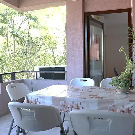 Drenak Hostel
